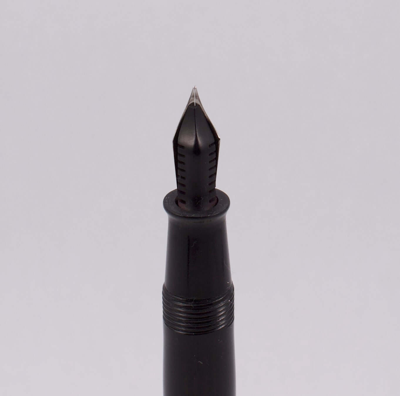 Sheaffer Balance Fountain Pen, Jet Black, Vac-fil, non white dot. Fine number 5 Feather Touch Nib.  Ozark Pen Shop