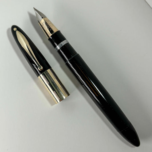 1940s Sheaffer Triumph Vacuum-fil, Extra-wide cap Band, Black with gold filled trim. Medium Two-tone Nib  Ozark Pen Shop