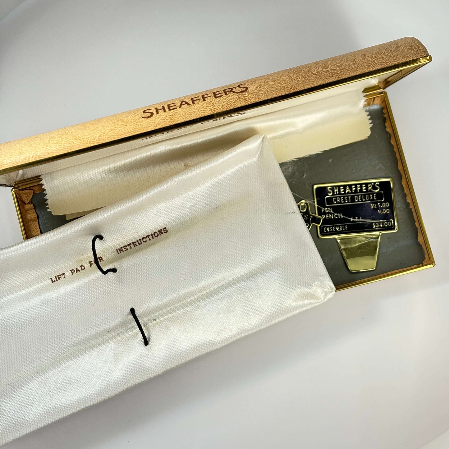 Sheaffer Snorkel Crest Set, Pastel Grey with Gold Filled Cap, 14K Two-tone Triumph Medium Nib, Ozark Pen Shop