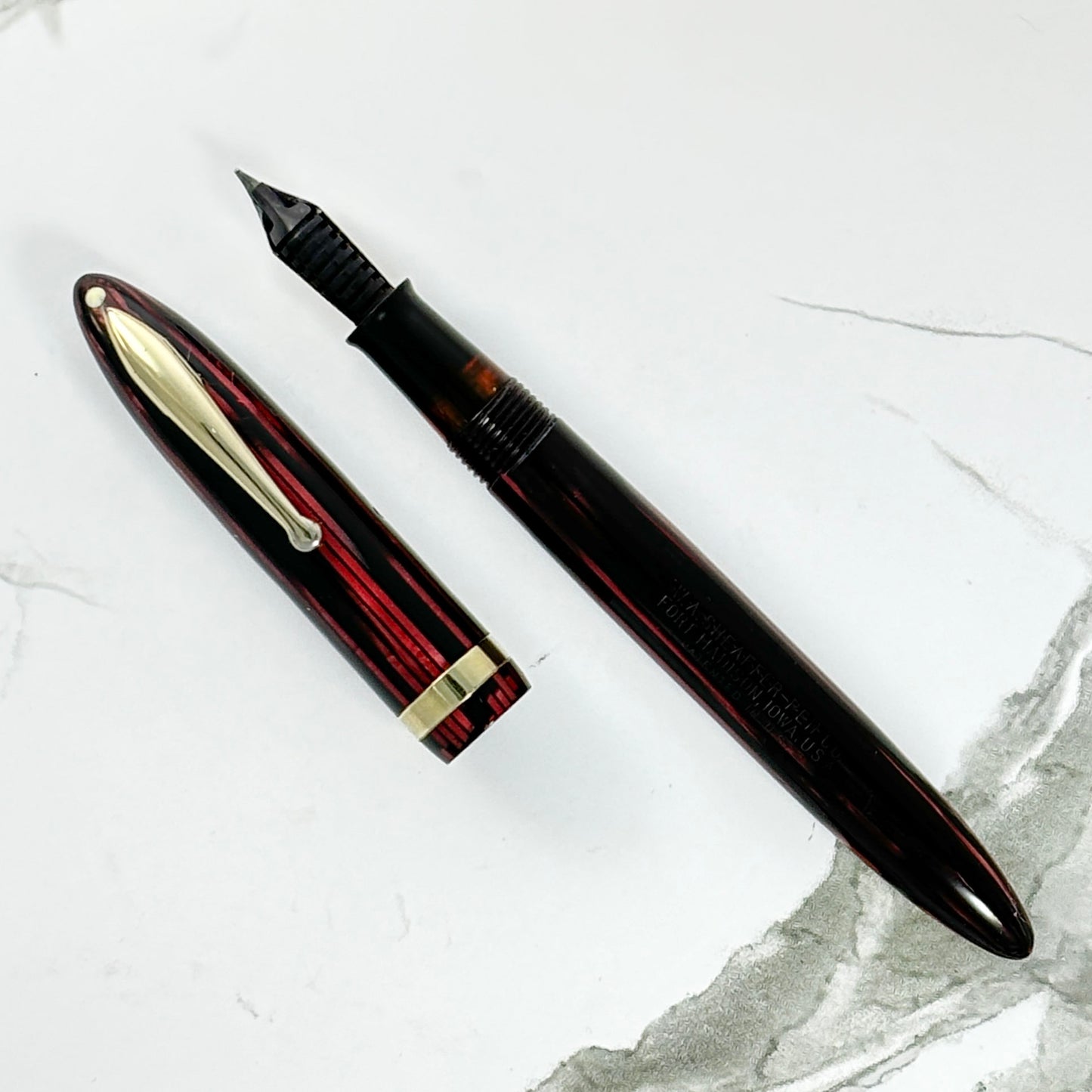 Sheaffer Balance Lever Filler Carmine Red with Gold Trim