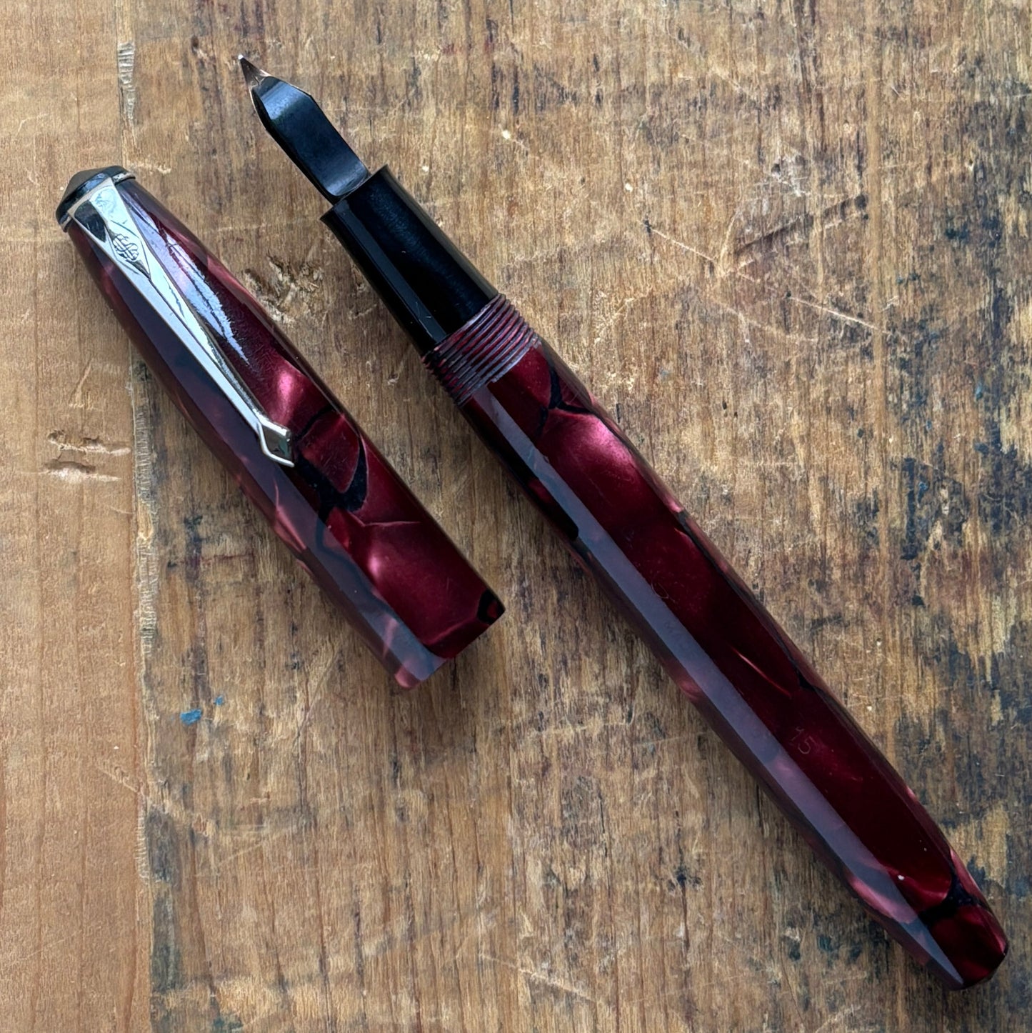 Conway Stewart 15 Fountain Pen, Red Marble, Lever Filler, 14K fine nib