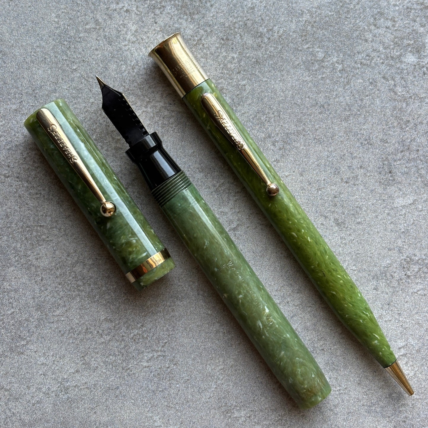 Sheaffer Oversized Flat Top Lifetime Fountain Pen/pencil set