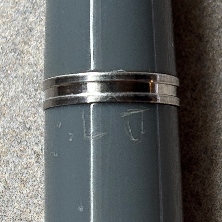 Parker 51 Demi Vacumatic, Dove Gray, Gold Filled Lined Cap, Fine 14K gold nib