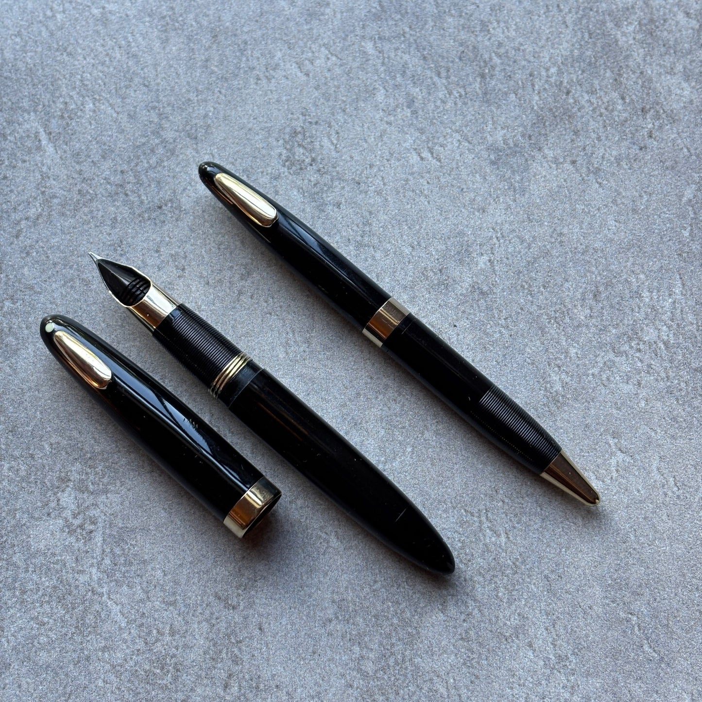 Sheaffer Tuckaway 1000, Fountain Pen/Pencil Set, Black