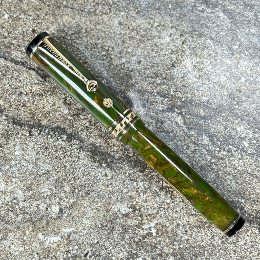 Wahl-Eversharp Gold Seal Fountain Pen, JR size- 4 3/4, Roller Clip, Brazilian Green, Medium Gold Seal Nib Name/Type: Wahl-Eversharp Gold Seal Manufacture Year: 1920s Length: 4 3/4 Filling System: Lever Filler; restored with new sac Color/Pattern: Brazilia