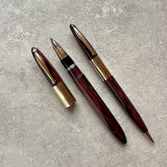 Sheaffer Triumph Vac-fil, Extra-wide cap Band, Carmine Red Fountain Pen and Pencil Set