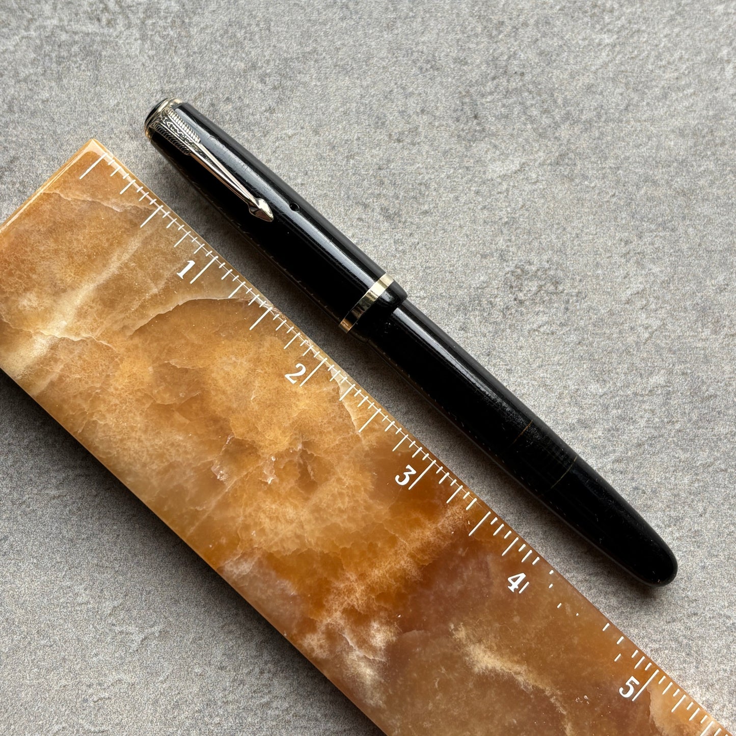 Parker Vacuumatic Sub-Debutante, Fine 14K Parker Nib, Black Fountain Pen