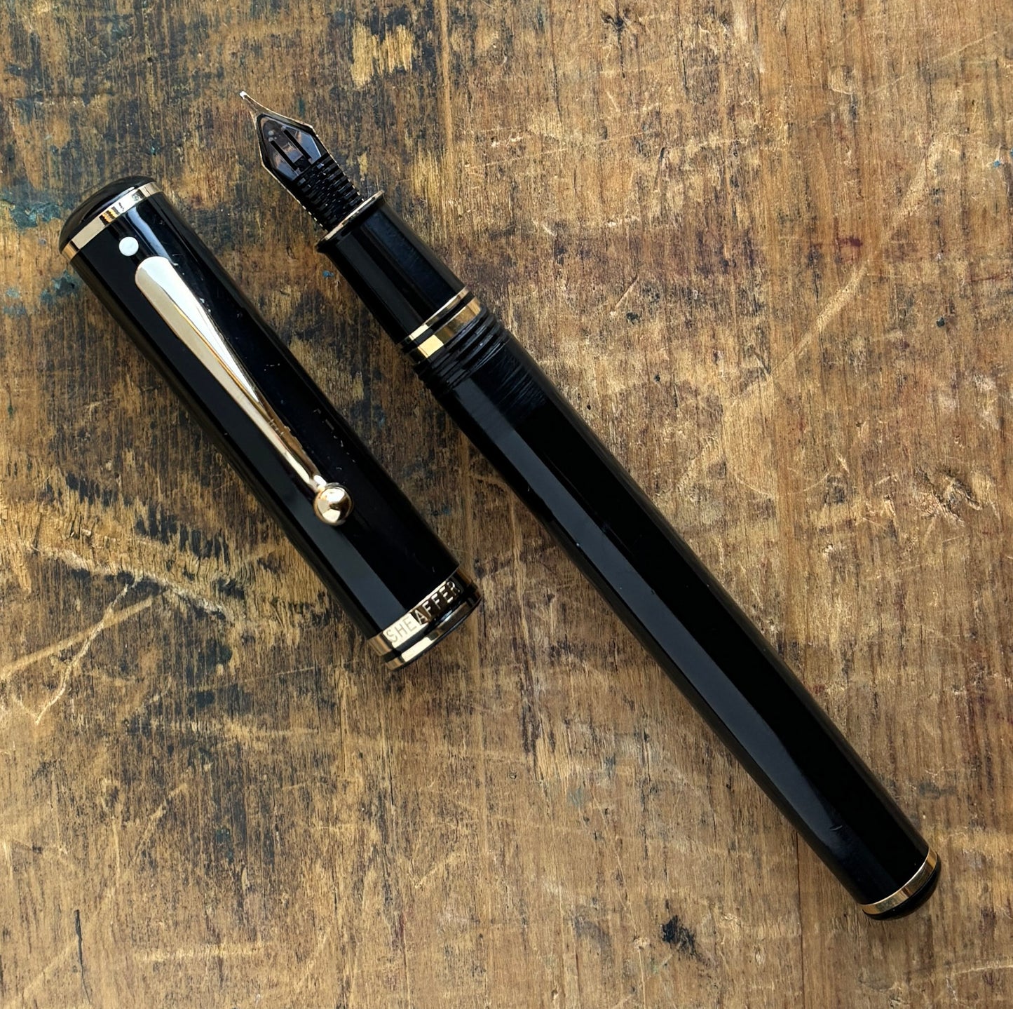 Sheaffer Connaisseur, Black with Gold-filled Trim