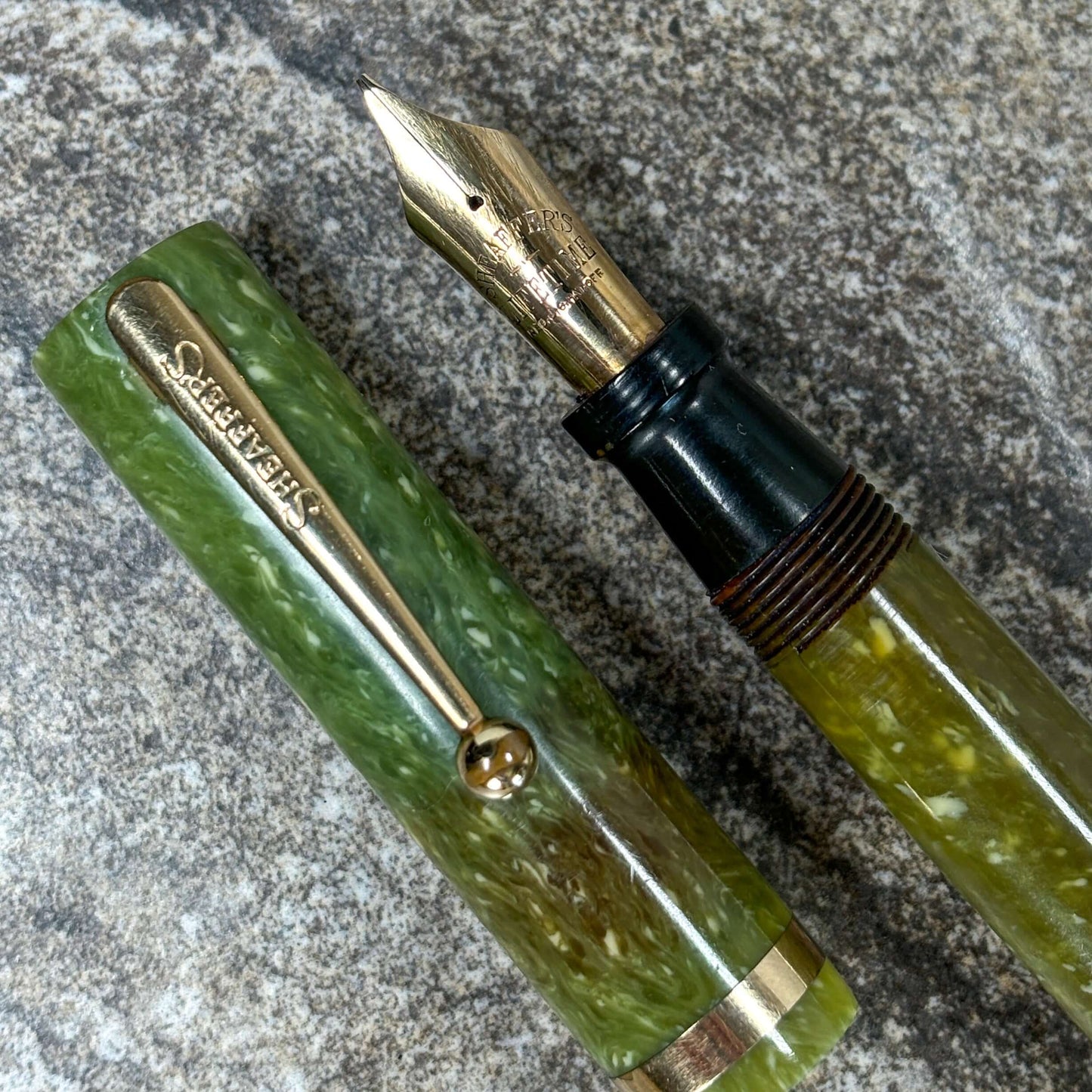 Sheaffer Flat Top Lifetime Fountain Pen, Oversized Jade Green with a Large Lifetime 14K Medium Nib and Gold filled Trim Ozark Pen Shop