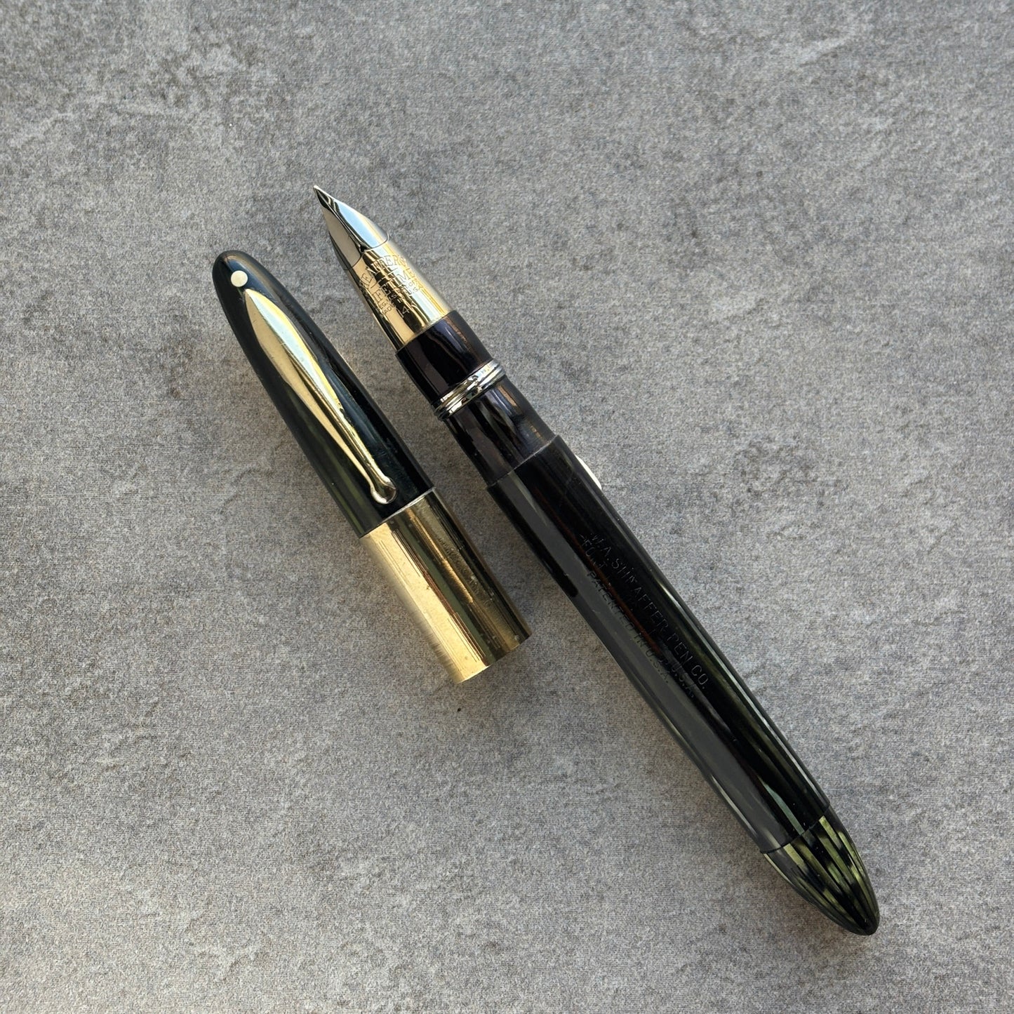 Sheaffer Triumph Vacuum-fil, Green, Extra-wide cap Band