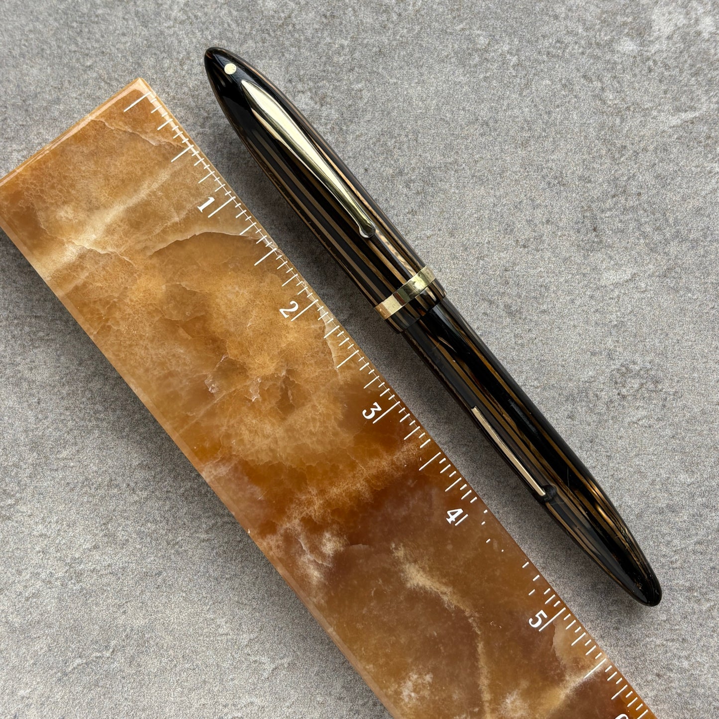 Sheaffer Balance Statesman Lever-filler, Golden Brown