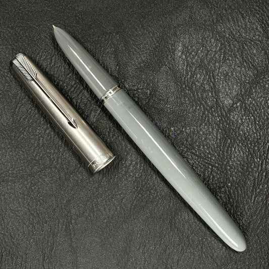 Dove Grey Parker 51, Vacumatic Filler Fountain Pen with 14K Fine Nib Ozark Pen Shop