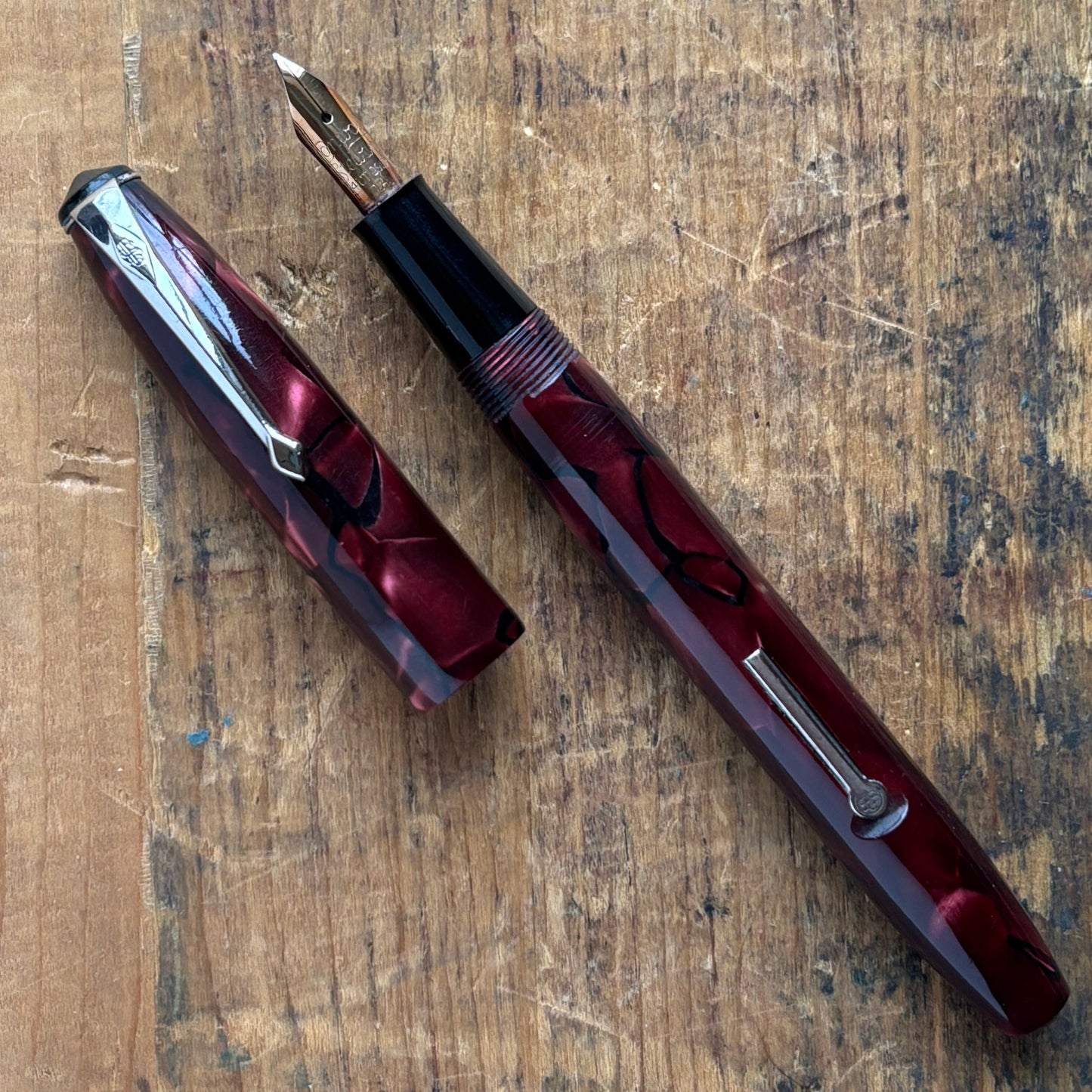 Conway Stewart 15 Fountain Pen, Red Marble, Lever Filler, 14K fine nib