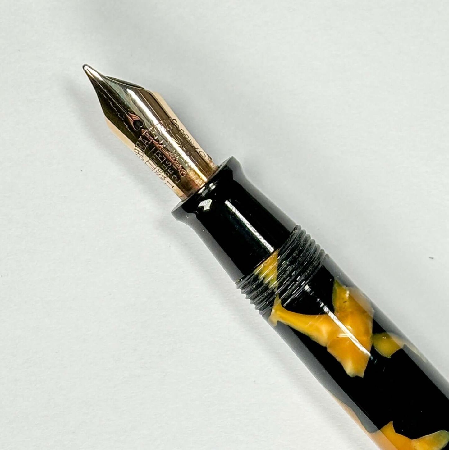 Sheaffer Balance, Full Length Slender Girth, Pearl and Black Lever-Filler, 14K Lifetime Nib Ozark Pen Shop