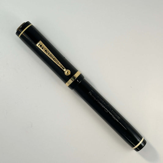 Diamond Medal Oversized Diplomat Fountain Pen, Black with 14K #8 medium Nib