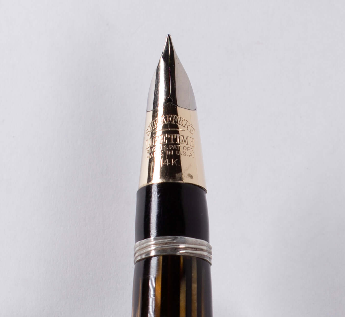 Sheaffer Triumph Vacuum-Fil Plunger Filler, Extra Wide Cap Band. Golden brown with gold fill trim, Medium 14K Two Tone Triumph Nib; Restored Vintage Vac-Fil Fountain Pen Ozark Pen Shop