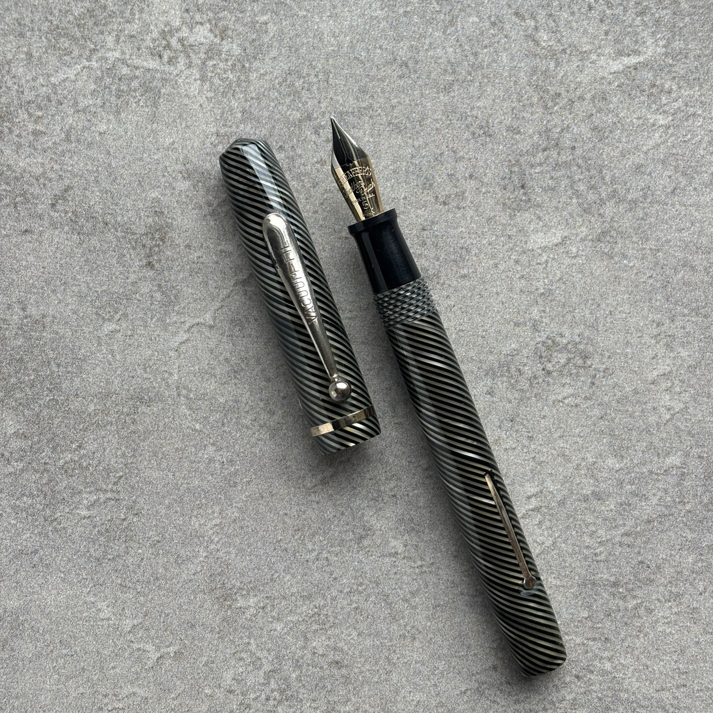 Vacuum-Fil Fountain Pen (Sheaffer Sub Brand), Black and Gray