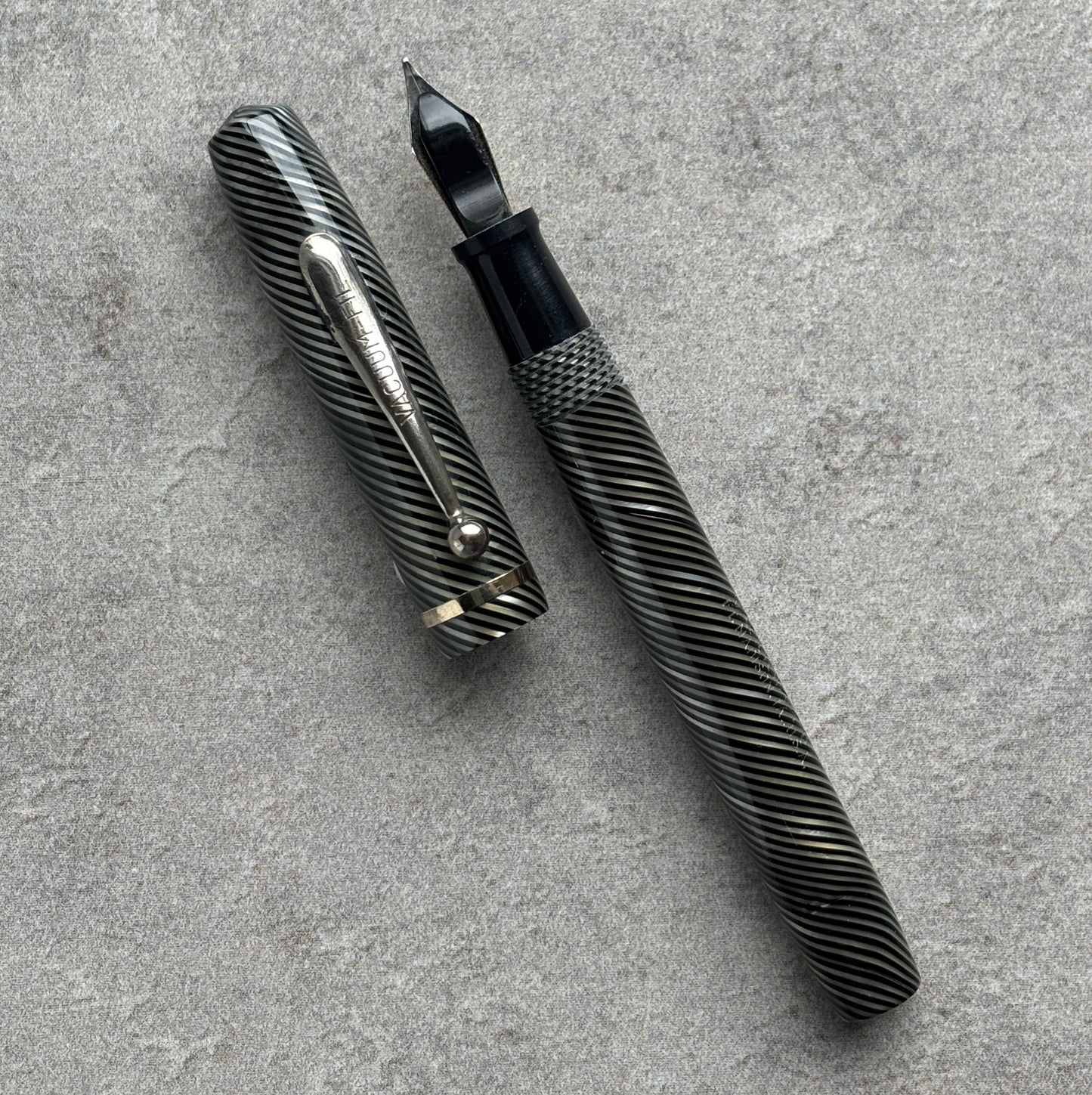 Vacuum-Fil Fountain Pen (Sheaffer Sub Brand), Black and Gray