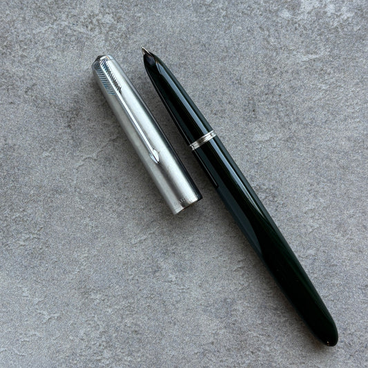 Parker 51 Aerometric, Forest Green, Lustraloy Cap