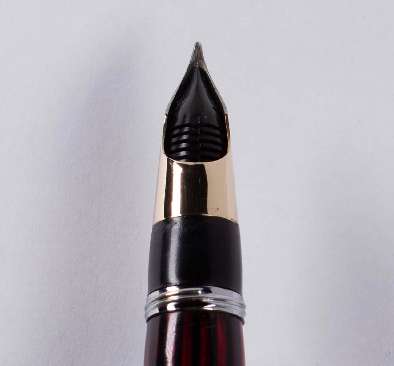 Sheaffer Triumph Vacuum-Fil Plunger Filler, Extra Wide Cap Band. Carmine Red with gold fill trim, Medium 14K Two Tone Triumph Nib; Restored Vintage Vac-Fil Fountain Pen Ozark Pen Shop
