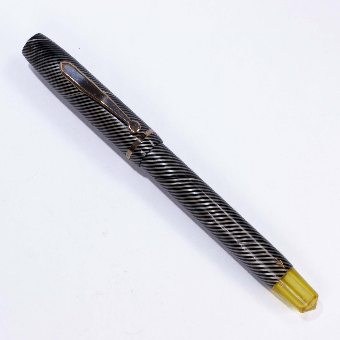 Vacuum-Fil Fountain Pen (Sheaffer Sub Brand), Black and Grey Spiral Finish, Twist Filler, Flexy 12K Gold nib Ozark Pen Shop