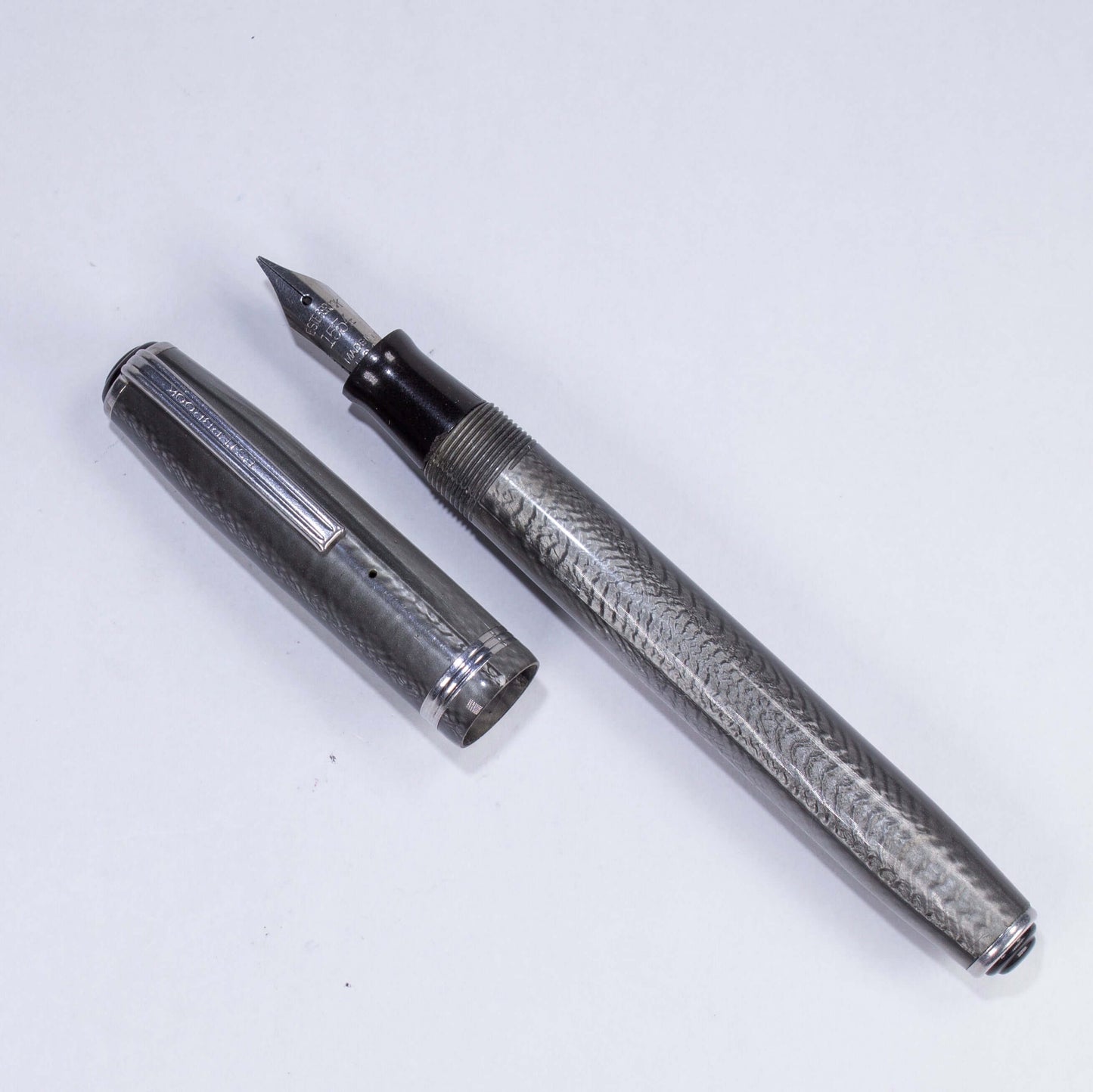 Esterbrook J Fountain Pen, Pearl Grey, Lever Filler, #1554 Firm Medium Fine Nib Ozark Pen Shop