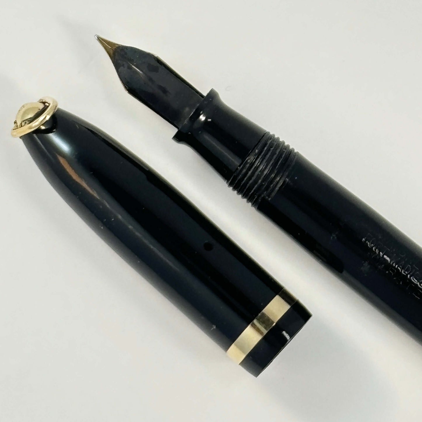 Sheaffer Petit Balance Ring Top Fountian Pen, Restored Lever-filler, 14K Medium Nib.