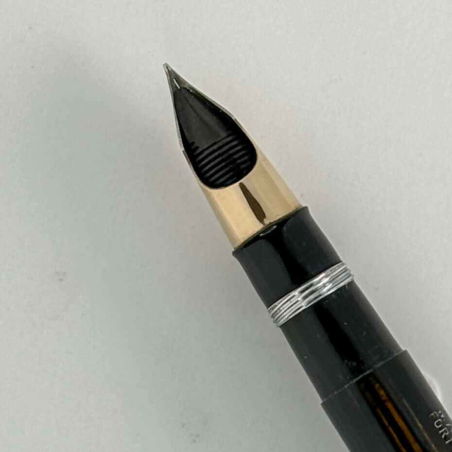 1940s Sheaffer Triumph Vacuum-fil, Extra-wide cap Band, Black with gold filled trim. Medium Two-tone Nib  Ozark Pen Shop