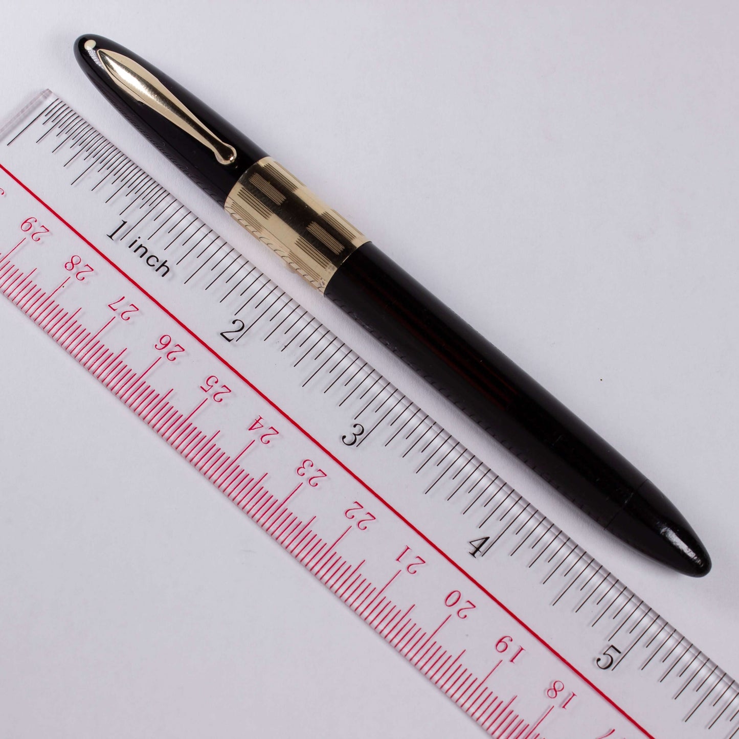 Sheaffer Triumph, Black, Vacuum-Fil Plunger Filler, Wide Cap Band. Medium 14K Two Tone Triumph Nib Vintage Vac-Fil Fountain Pen Ozark Pen Shop