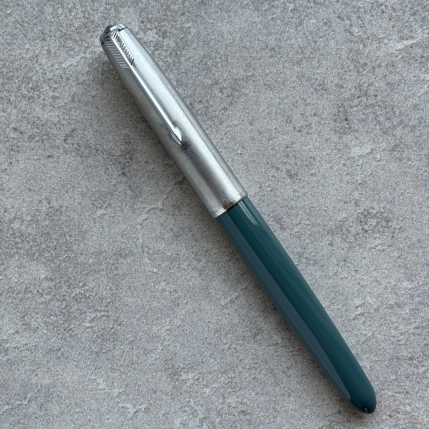 Parker 51 Aerometric, Navy Gray, Lustraloy Cap