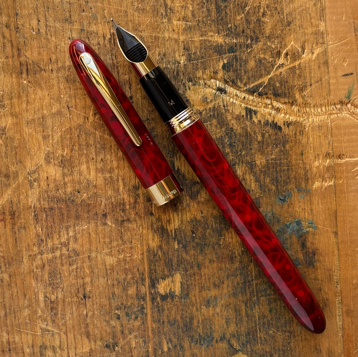 Sheaffer Crest Reissue, Flame Red, Medium 18K Nib