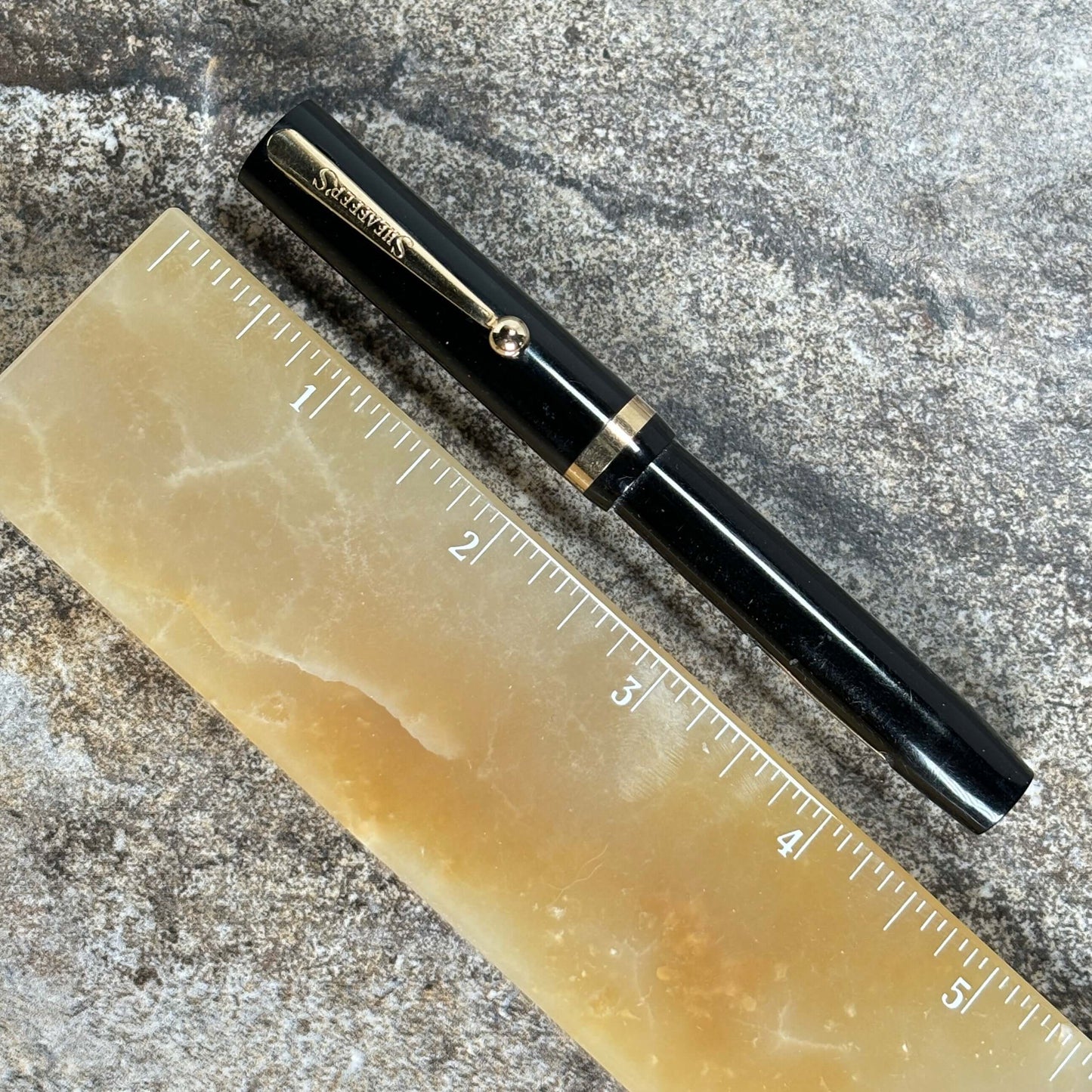 Sheaffer Flat Top JR, Black with Gold Filled Trim. Medium 14K Lifetime nib. Ozark Pen Shop