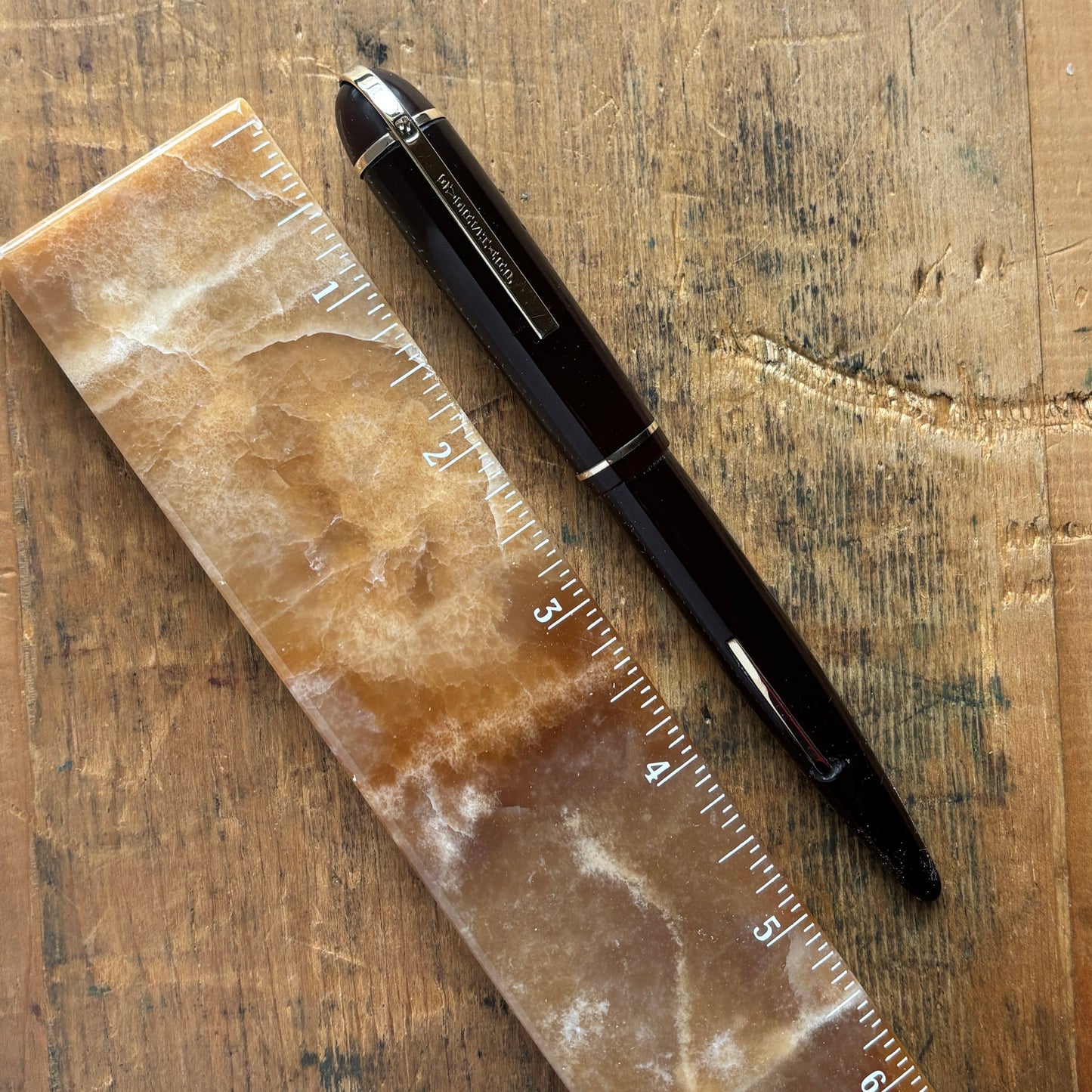 Eversharp Skyline Fountain Pen, Chocolate Brown Barrel, Cap, and Derby