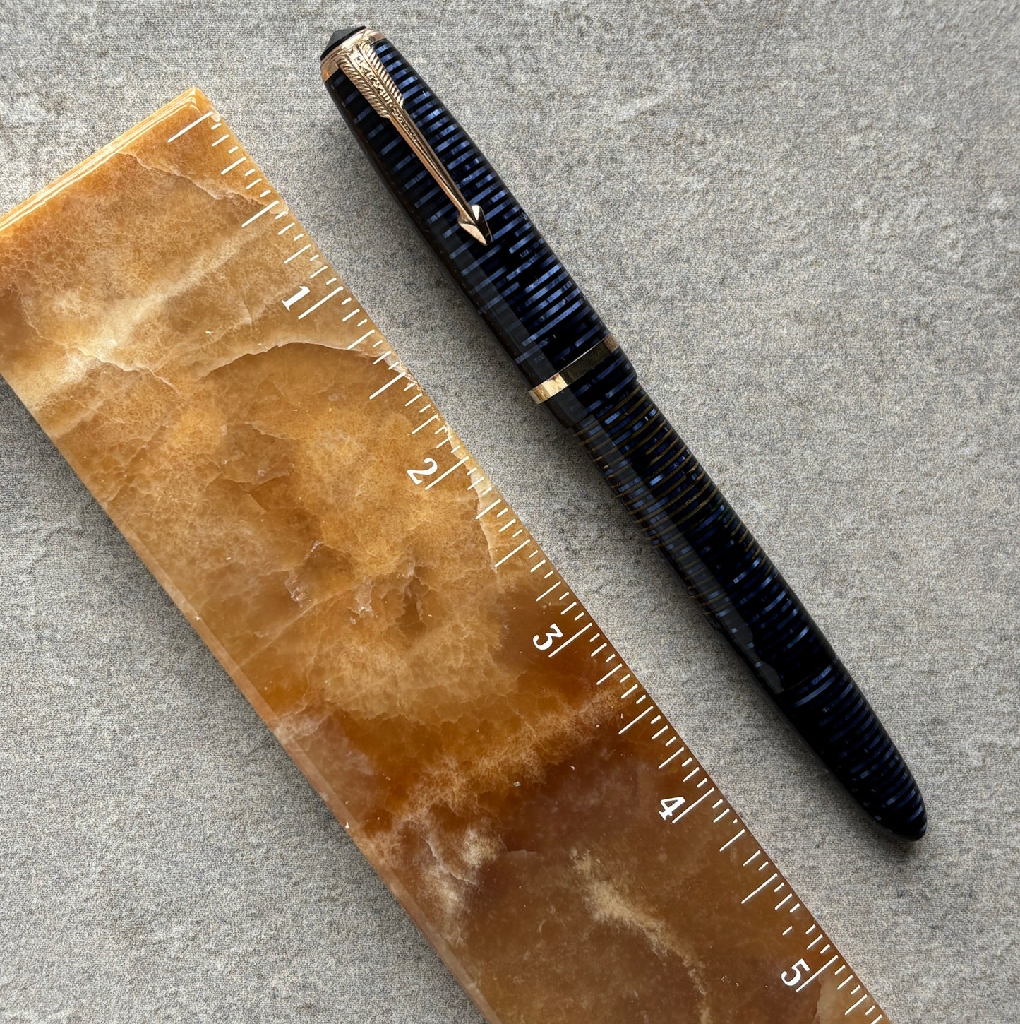 Parker Vacuumatic Debutante, Fine 14K Parker Nib, Azure Blue Pearl