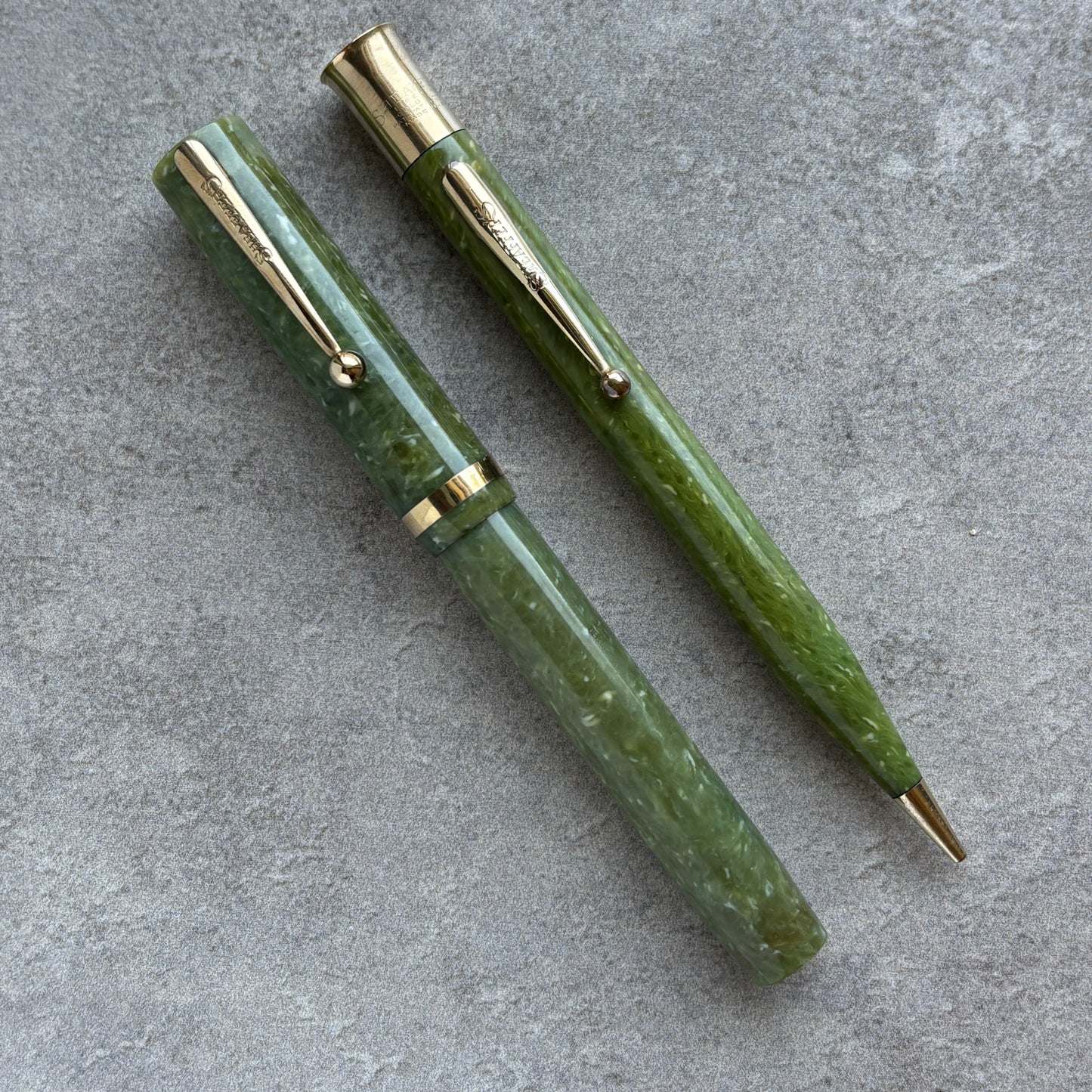 Sheaffer Oversized Flat Top Lifetime Fountain Pen/pencil set