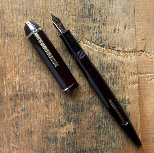 Eversharp Skyline Fountain Pen, Chocolate Brown Barrel, Cap, and Derby