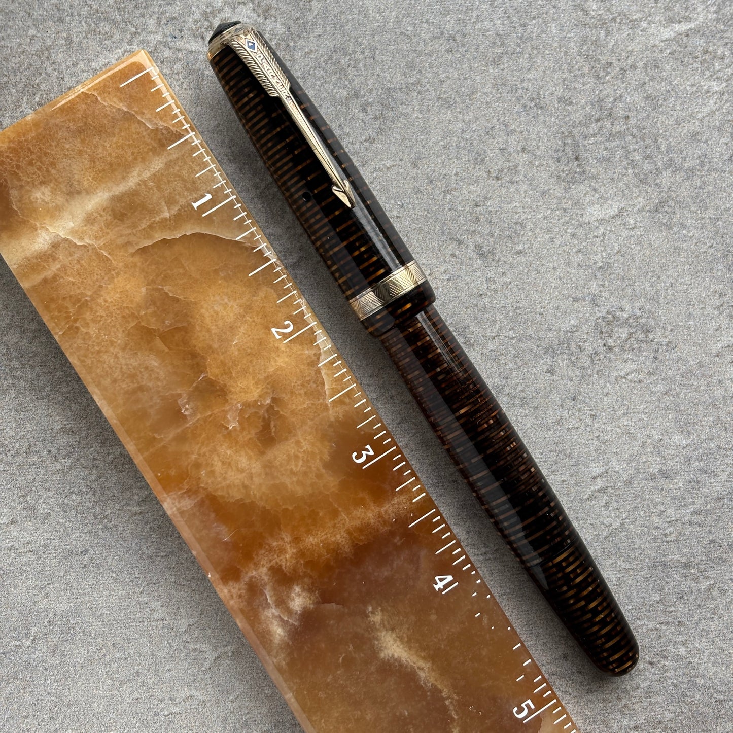 Parker Vacumatic Debutante Vintage Fountain Pen, Golden Pearl