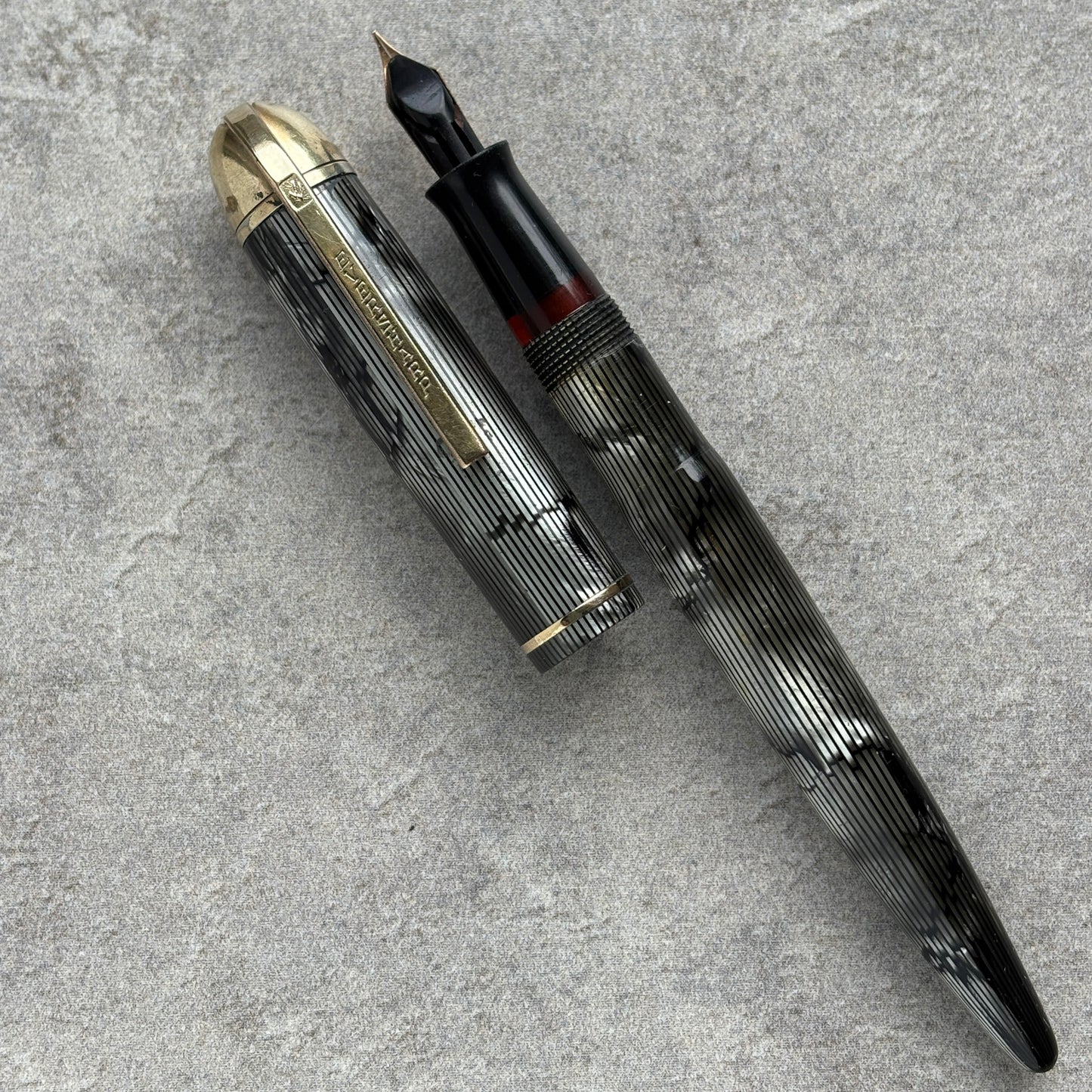Eversharp Skyline Fountain Pen, Standard Size, Modern Gray Stripe