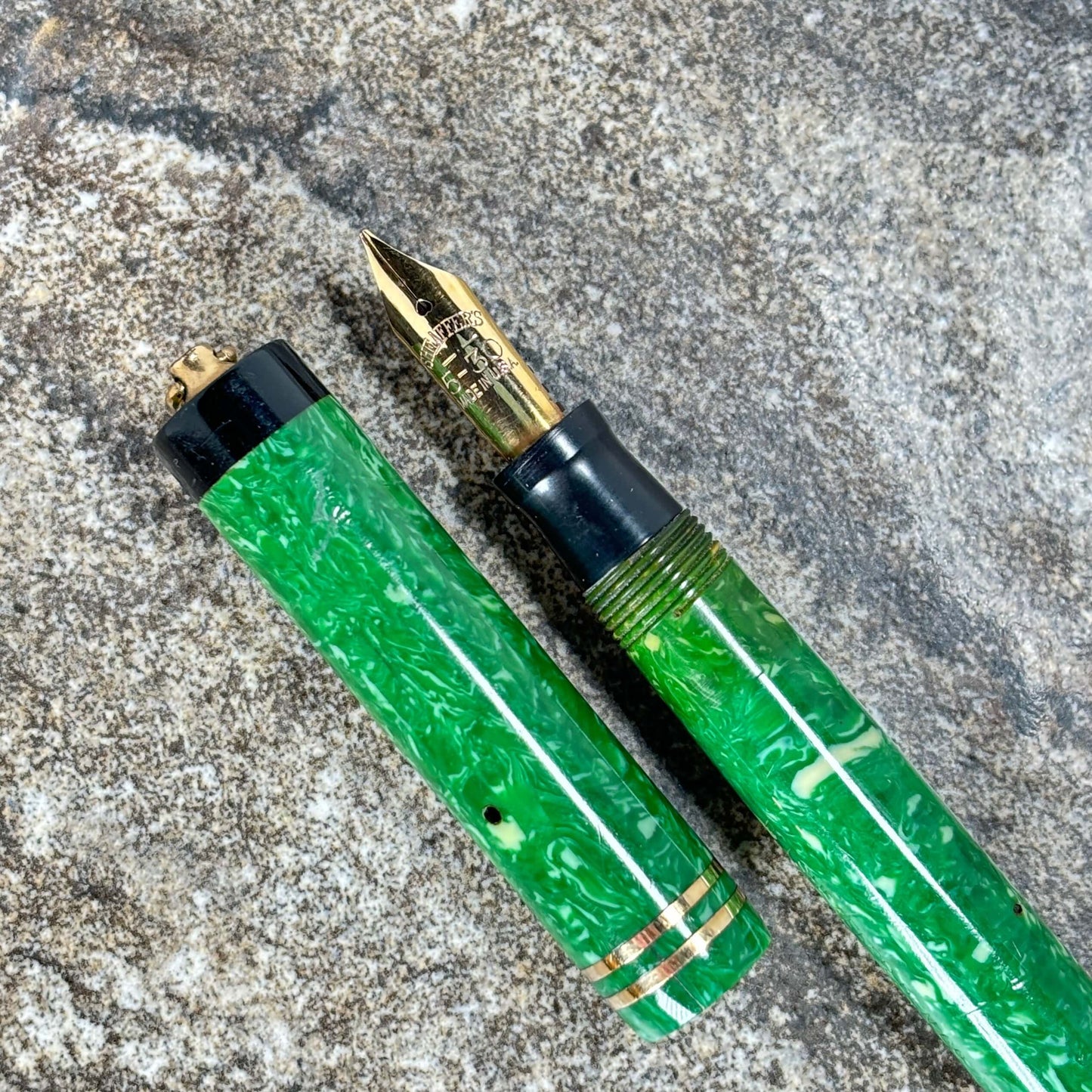 Sheaffer Flat Top JR. Ring top with Black Bands, Great Jade color. Ozark Pen Shop