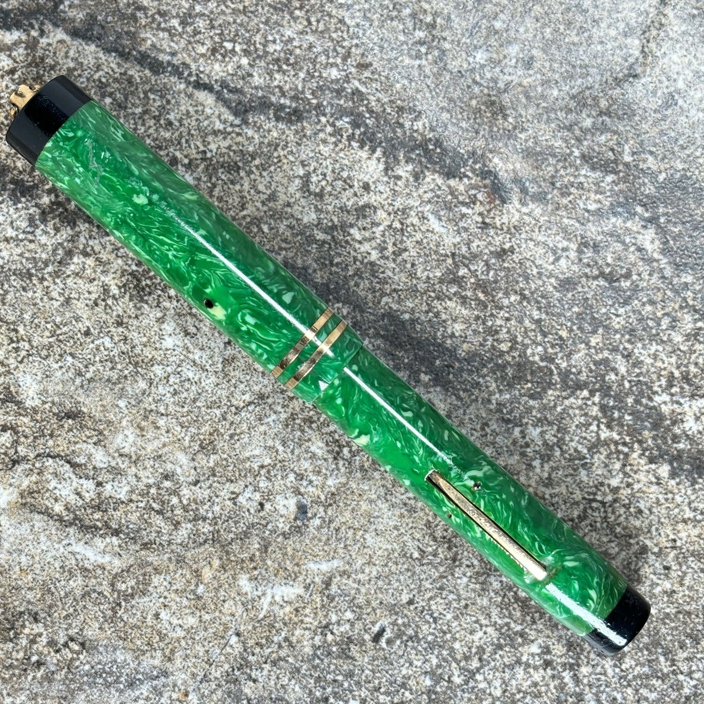 Sheaffer Flat Top JR. Ring top with Black Bands, Great Jade color. Ozark Pen Shop