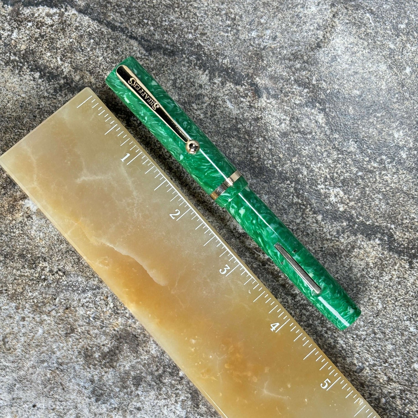 Sheaffer Flat Top JR.; Wonderful Jade Green Fountain Pen. Ozark Pen Shop