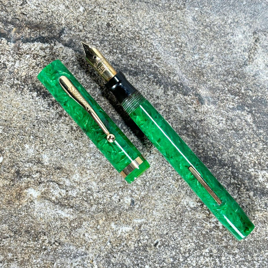 Sheaffer Flat Top Lifetime Humped Clip, Jade Green Lever Filler, 14K Nib Ozark Pen Shop