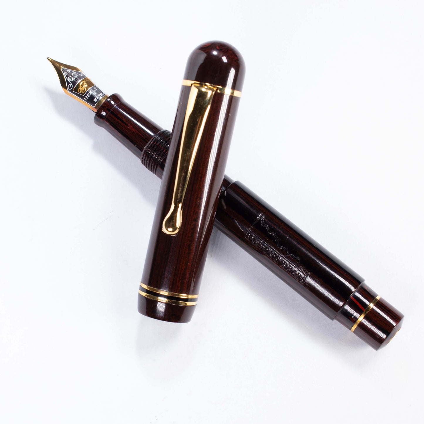 Bexley Jim Gaston Bulls and Bears Fountain Pen Set, Woodgrain Hard rubber Numbered Set, #22 of 100, 18K Gold Medium nibs  Ozark Pen Shop