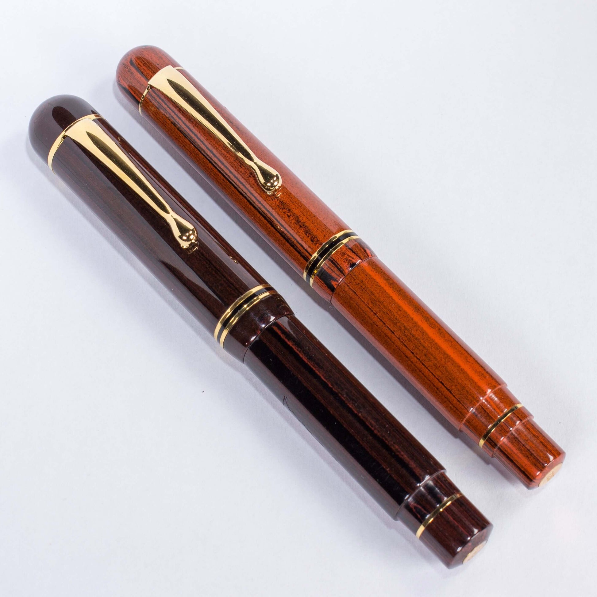Bexley Jim Gaston Bulls and Bears Fountain Pen Set, Woodgrain Hard rubber Numbered Set, #22 of 100, 18K Gold Medium nibs  Ozark Pen Shop