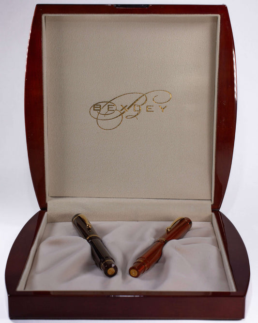 Bexley Jim Gaston Bulls and Bears Fountain Pen Set, Woodgrain Hard rubber Numbered Set, #22 of 100, 18K Gold Medium nibs  Ozark Pen Shop