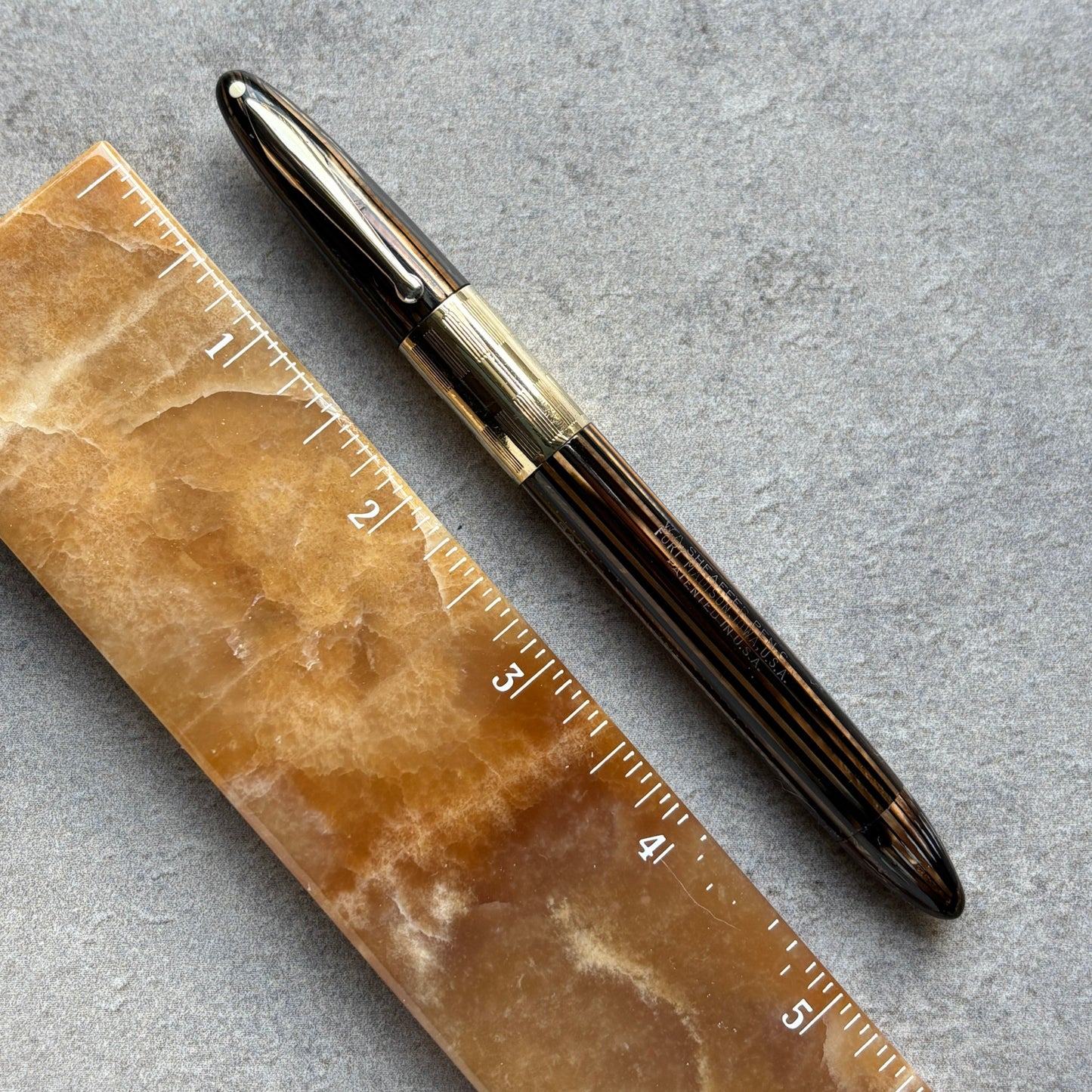 Sheaffer Triumph Fountain Pen; Golden Brown