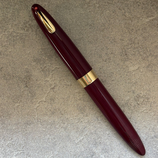 Sheaffer Tuckaway; Burgundy with Gold-filled Trim