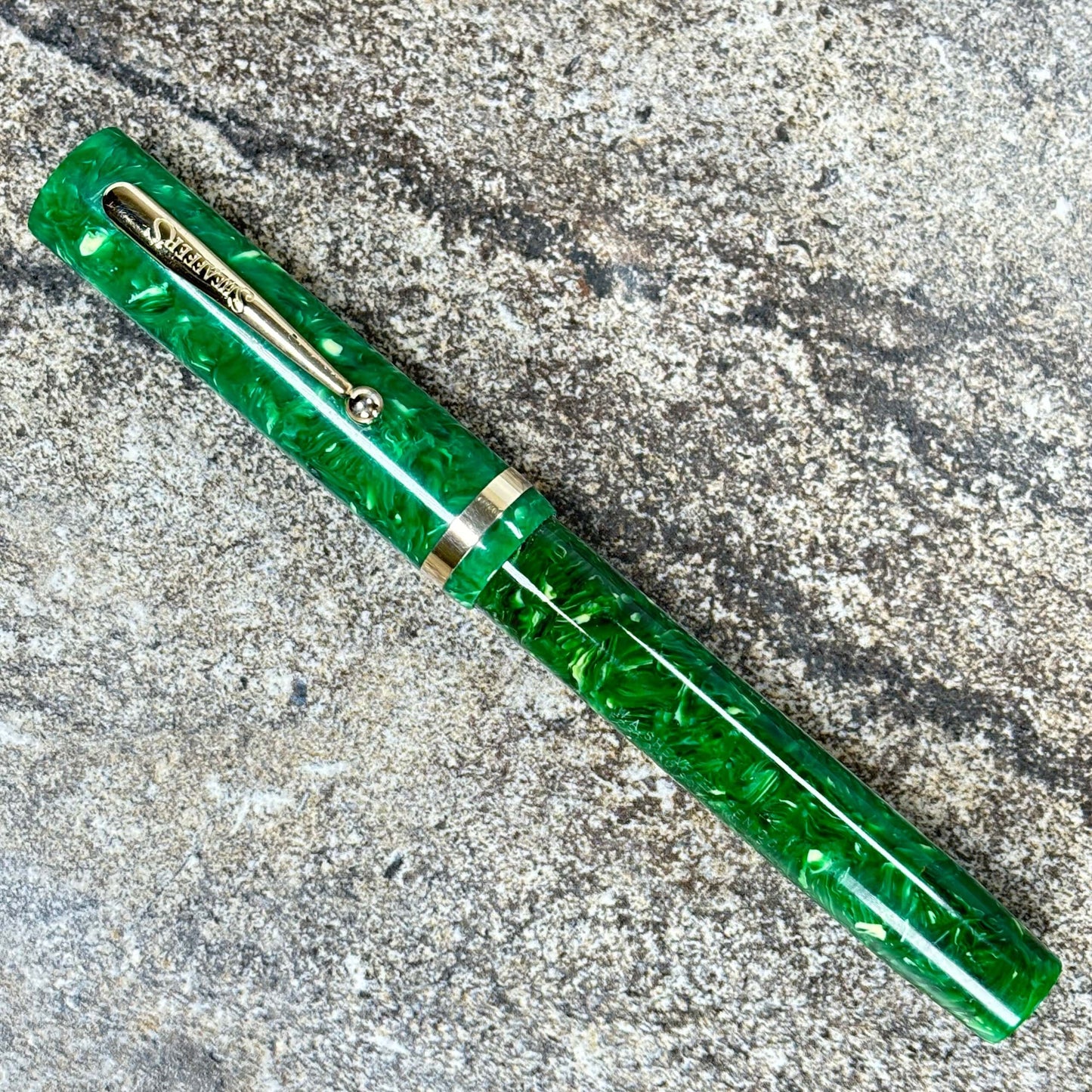 Sheaffer Flat Top Lifetime Fountain Pen, Oversized Jade Green, Large Lifetime 14K Med. Nib and Gold filled Trim Ozark Pen Shop
