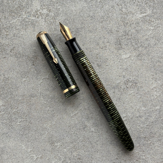 Parker Vacuumatic Debutante, Fine 14K Parker Nib, Emerald Pearl