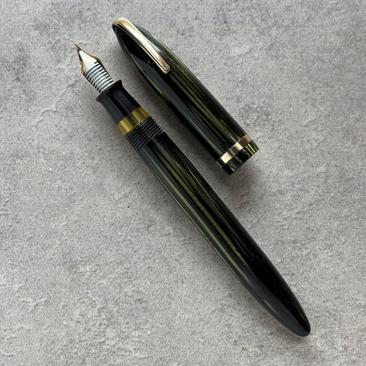 1940s Sheaffer Balance Lifetime with White Plastic Feed